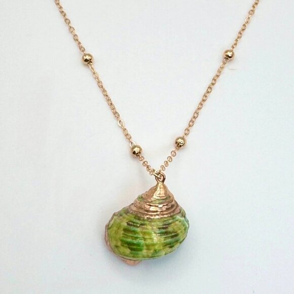 New Real Seashell Pendant Necklace 14K Gold Plated Statement Beaded Chain - Picture 3 of 10